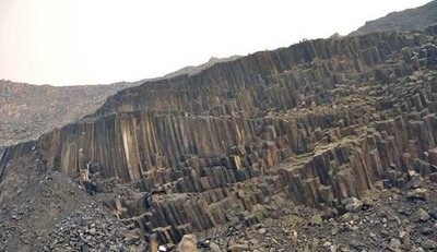 住建局：項(xiàng)目經(jīng)理、總監(jiān)承擔(dān)工程質(zhì)量終身責(zé)任！每月在崗履職不得少于80%！